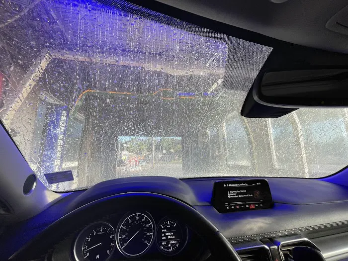 Victory Lane Car Wash 5