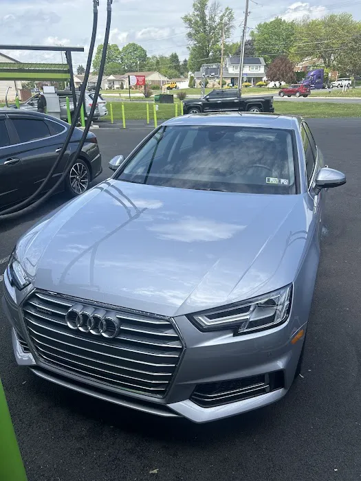 Luxe Car Wash 0