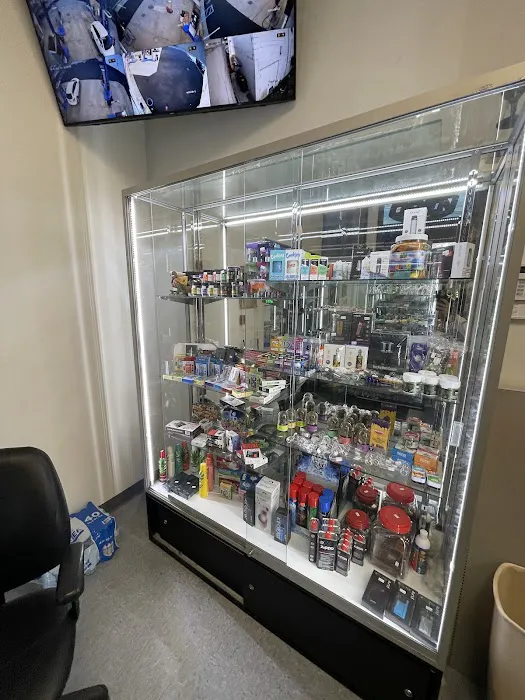 US Gas & Smoke Shop 0