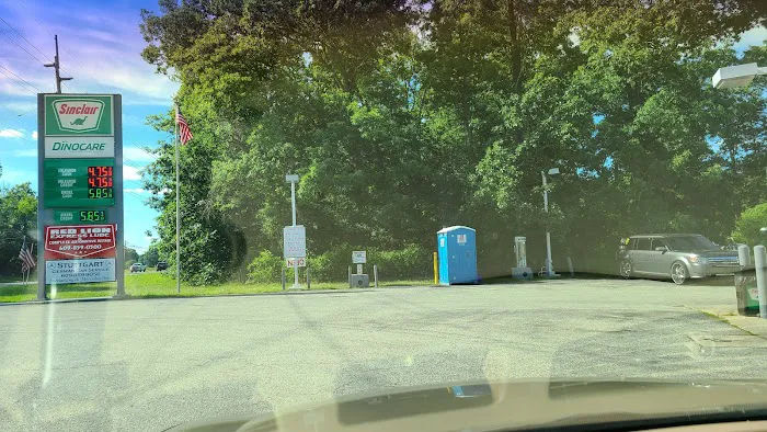 Sinclair Gas Station 0
