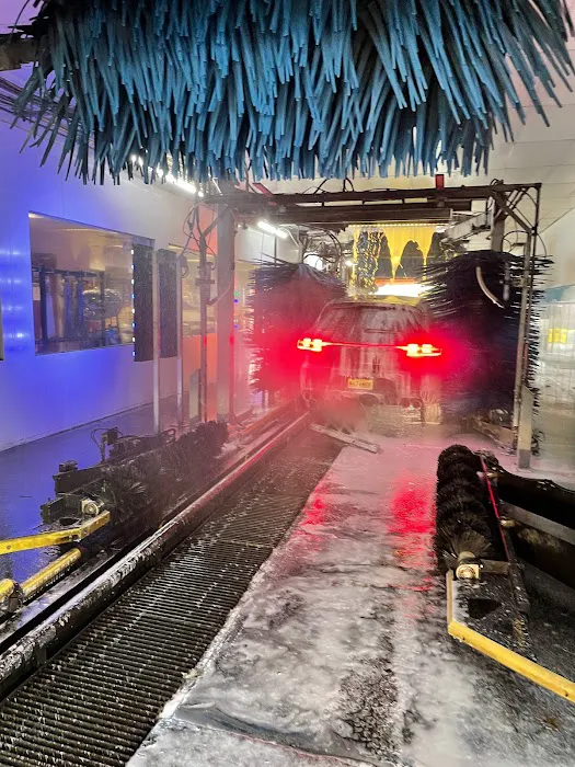 Fort Lee Car Wash 9