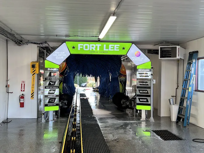 Fort Lee Car Wash 4