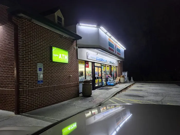 7-11 Gas station @Troth 0