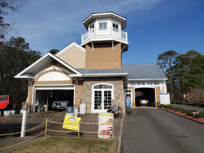 Blue Wave Car Wash & Quick Lube 3