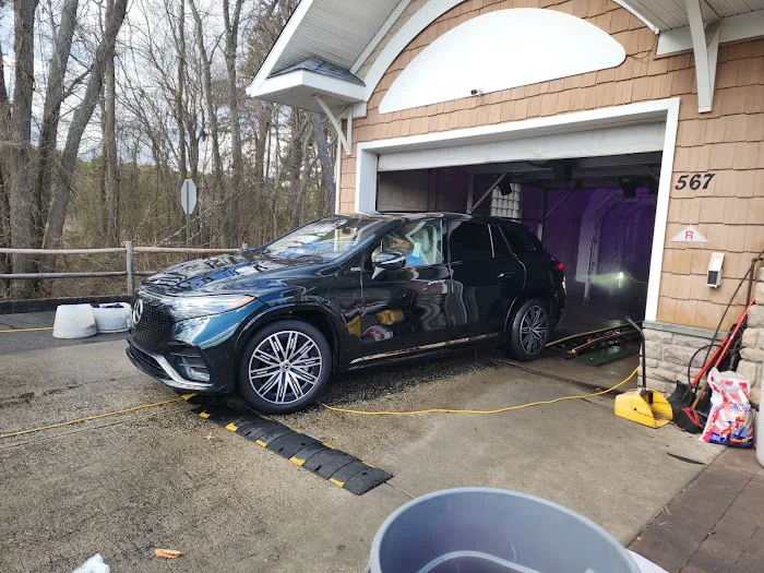 Blue Wave Car Wash & Quick Lube 6