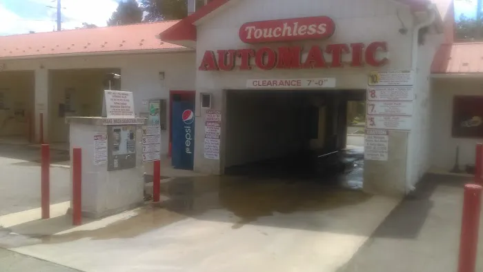 Broad Street Carwash 4