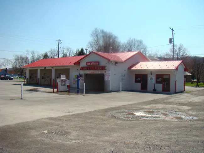 Broad Street Carwash 8