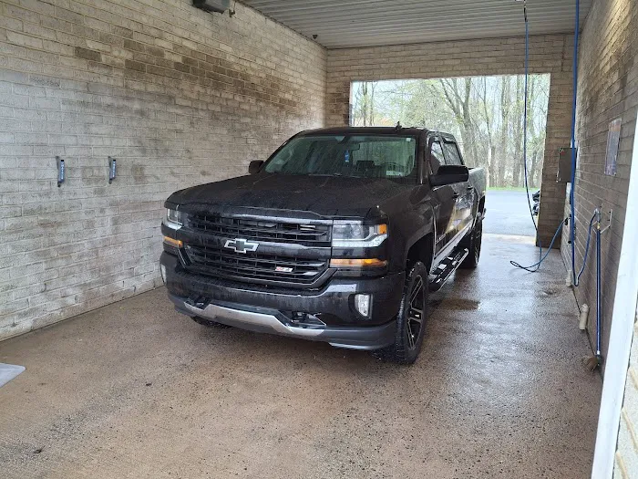 Finish Line Car Wash 0