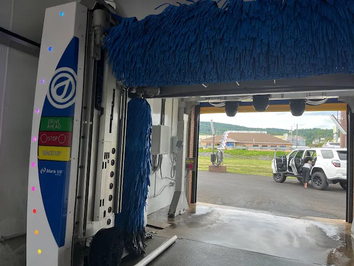 Robesonia Springs Car and Pet Wash 7