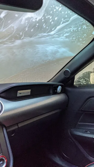 Rafael's Hand Car Wash 5