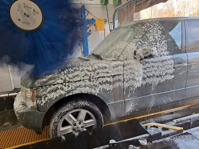 Splash Car Wash 4