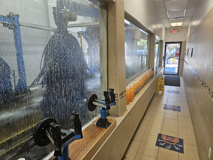 Splash Car Wash 9