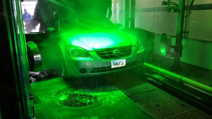 Sparklez Car Wash 7