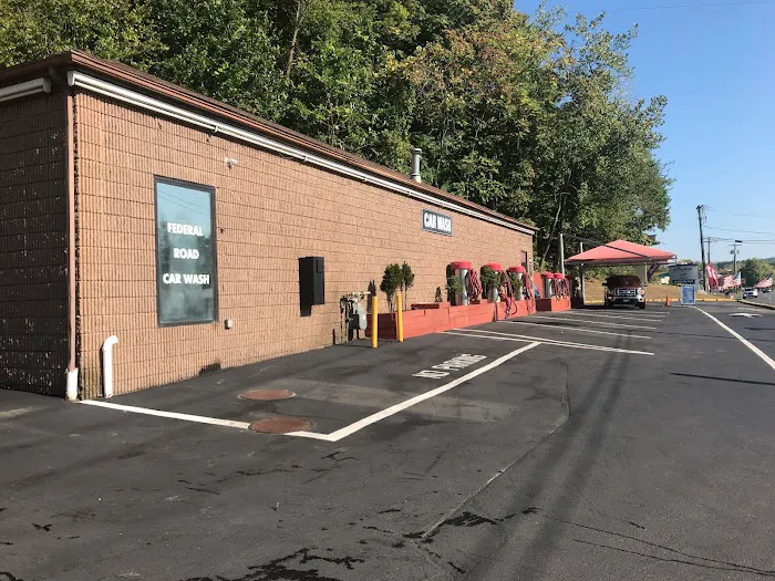 Federal Road Car Wash 4