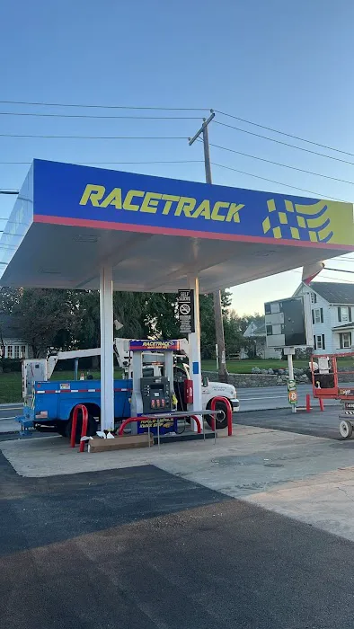 Racetrack Kwick Stop 9