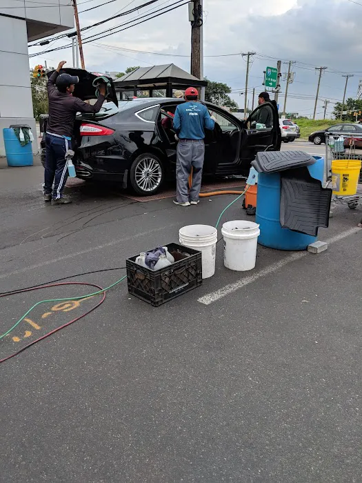 Bridge Hand Car Wash & Detailing 4