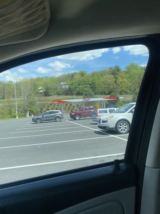 Giant Gasoline 0