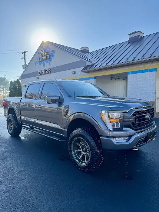 Kwik Shine Car Wash - TOUCHLESS car wash 3