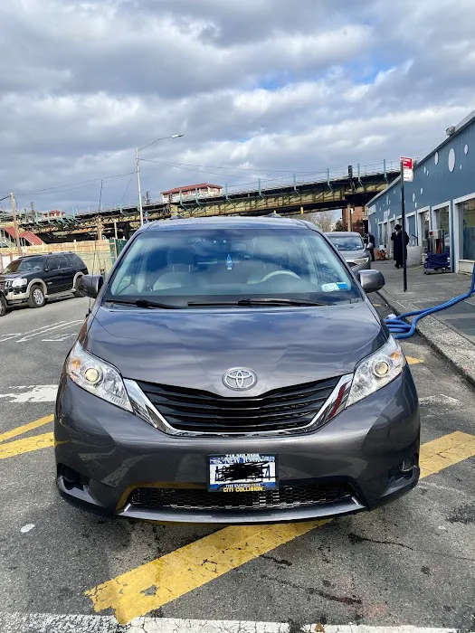 Sparklyn Car Wash 0