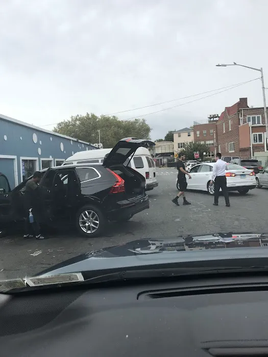 Sparklyn Car Wash 7