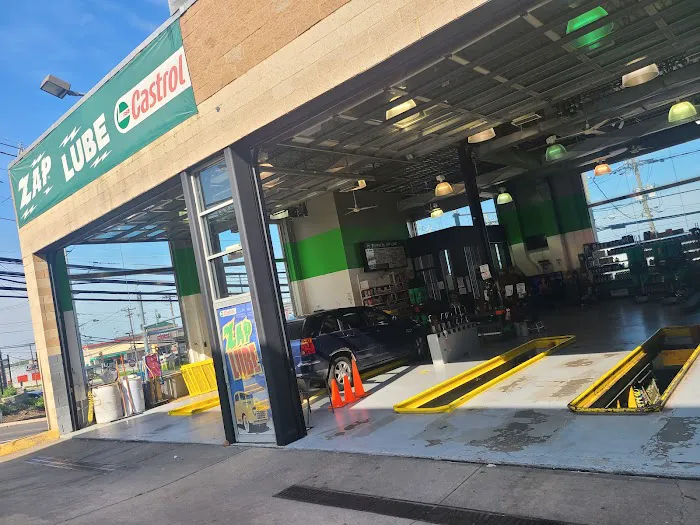 Zap Car Wash & Lube of North Bergen 6