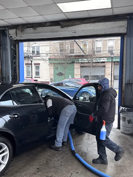 Los Hermanos Car Wash 4