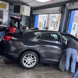 Los Hermanos Car Wash ico