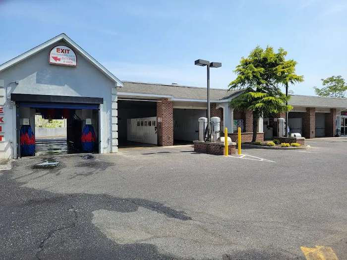 Holly bush car wash 6