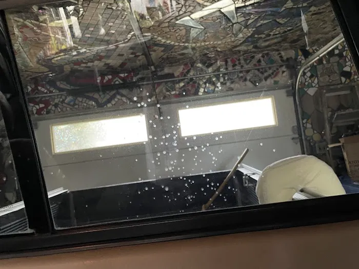 Holly bush car wash 1