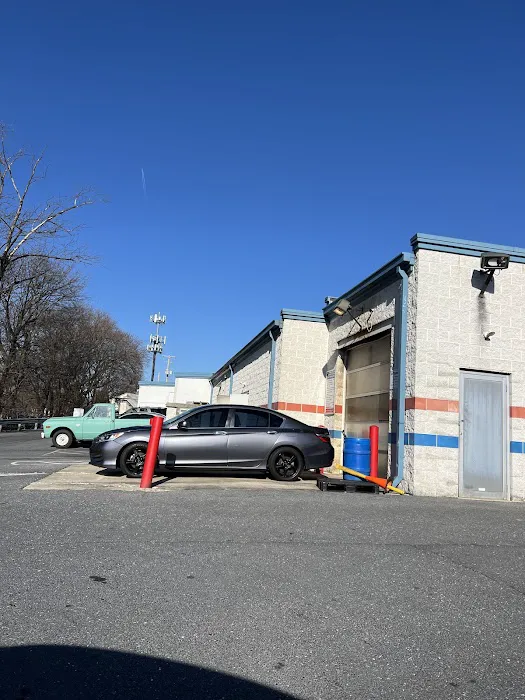 Quik Quality Car Wash & Lube 1