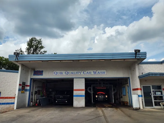 Quik Quality Car Wash & Lube 2