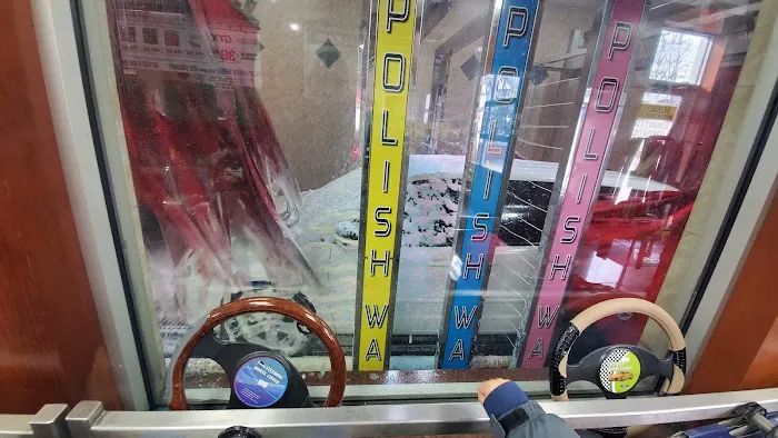 Diamond Car Wash And Lube 3