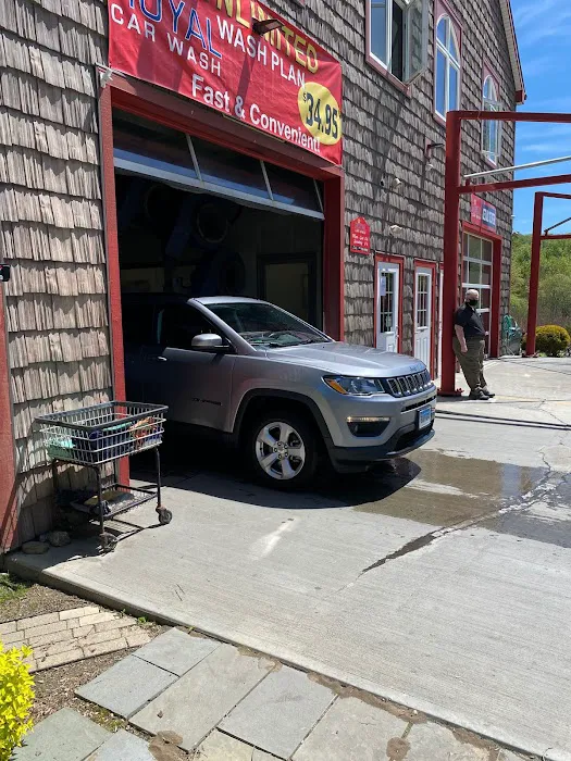 Royal Car Wash 4