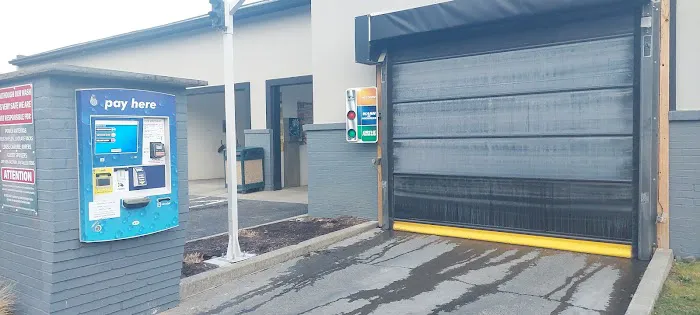 Universal Carwash 6