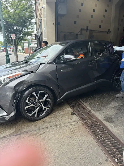 LMC Car Wash New Rochelle 3