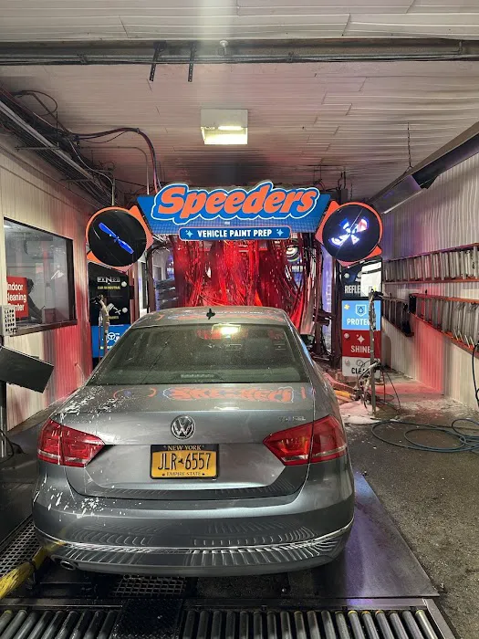 Russell Speeders Car Wash of Mt Vernon 8