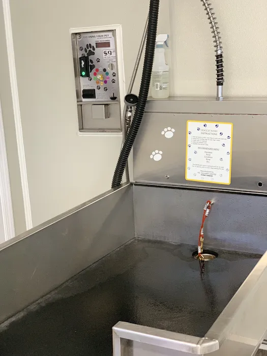 Neffsville Car & Dog Wash 7