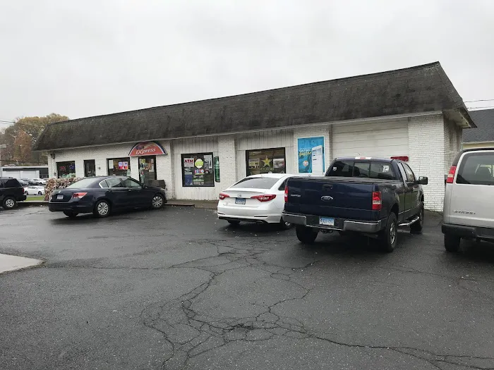 Gulf Gas Station and Grocery 9