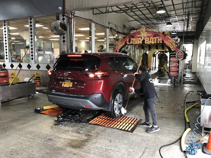 Golden Touch Car Wash 1