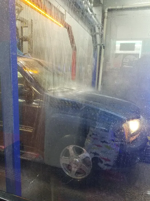 Magic Touch Car Wash 3