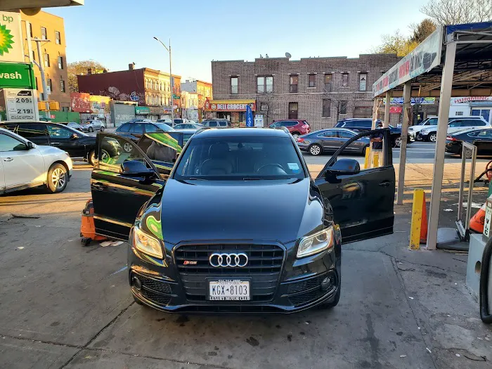 Magic Touch Car Wash 4