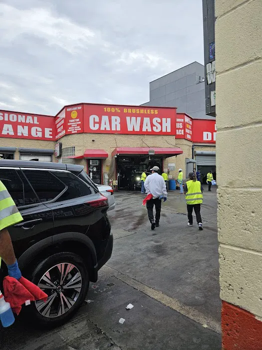 Hi-Tek Car Wash, Lube, and Detailing 2