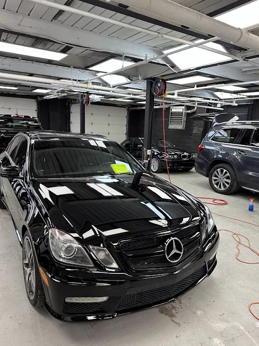 Under Pressure Car Wash & Detail 0