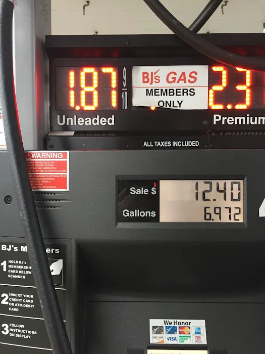 BJ's Gas Station 4