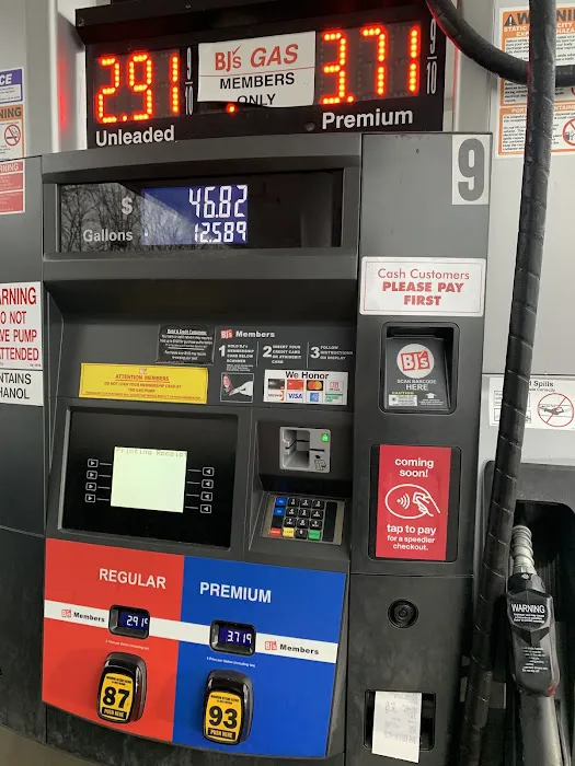 BJ's Gas Station 5