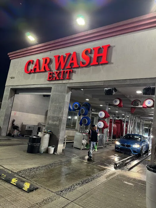 Queensboro Car Wash 0