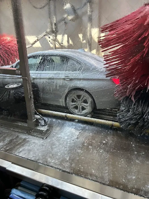 Michael's Car Wash 7