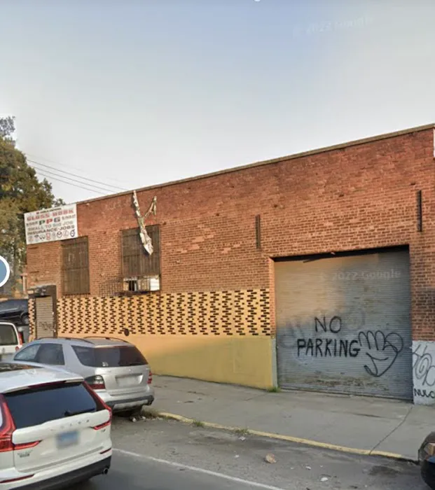 32-36 greenpoint hand car wash 9