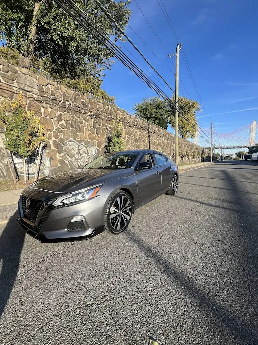 32-36 greenpoint hand car wash 2