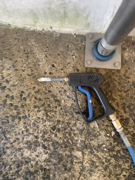 Island car wash 0